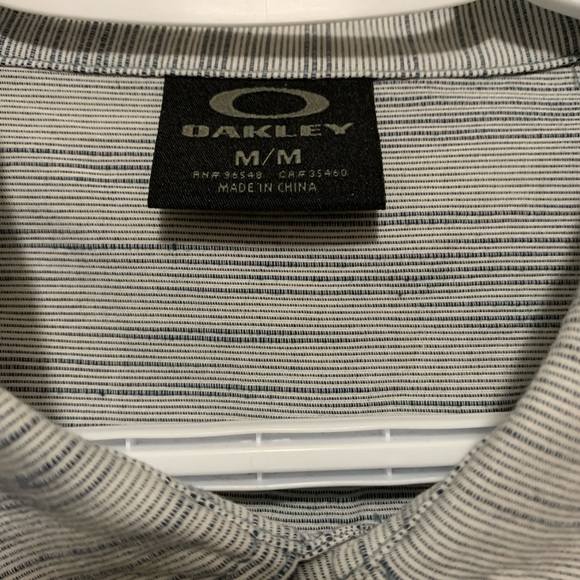 Oakley long sleeve shirt - Picture 2 of 3